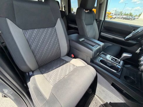 Used 2019 Toyota Tundra SR5 AWD/4WD image 40