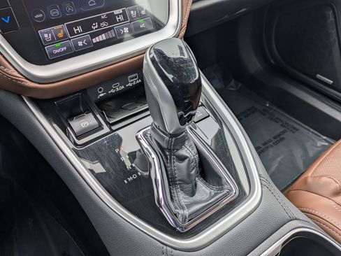 Used 2023 Subaru Outback Touring image 16