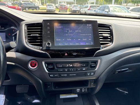 Used 2022 Honda Ridgeline RTL-E image 23