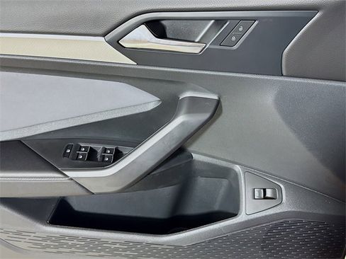 New 2026 Volkswagen Jetta SE image 14