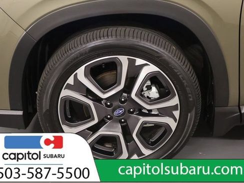 Used 2023 Subaru Ascent Touring AWD/4WD image 9