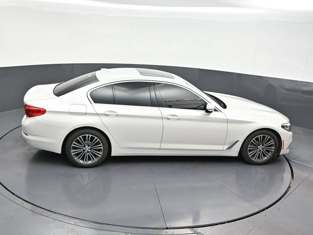 Used 2019 BMW 530i w/ Convenience Package RWD image 20