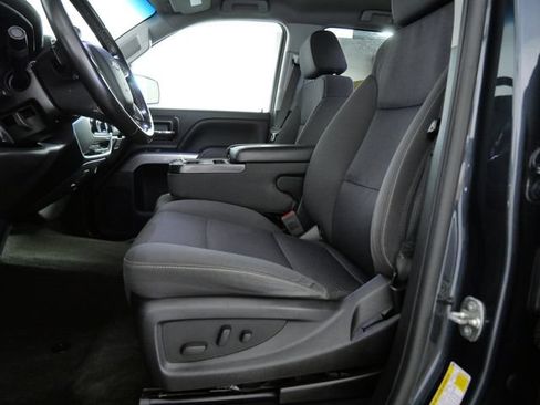 Used 2018 Chevrolet Silverado 1500 LT w/ All Star Edition RWD image 14