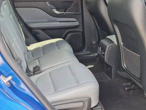 Used 2021 Lincoln Corsair FWD w/ Convenience Package image 16