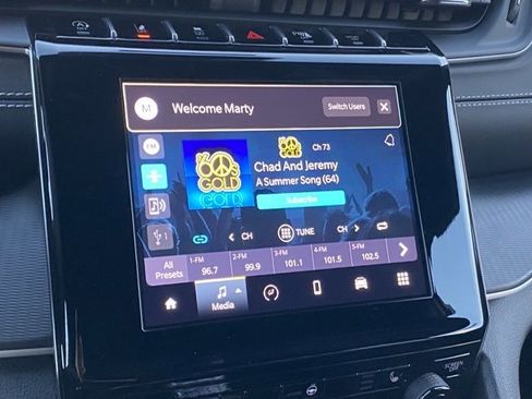 Used 2023 Jeep Grand Cherokee L Altitude image 30