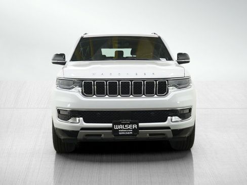 Used 2024 Jeep Wagoneer Series II w/ Flexible Seating Group AWD/4WD image 8