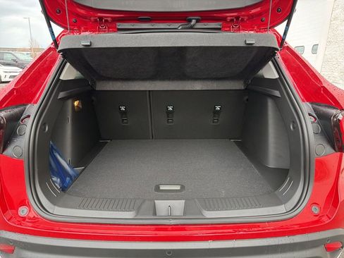 New 2026 Chevrolet Trax LT w/ Driver Confidence Package image 25