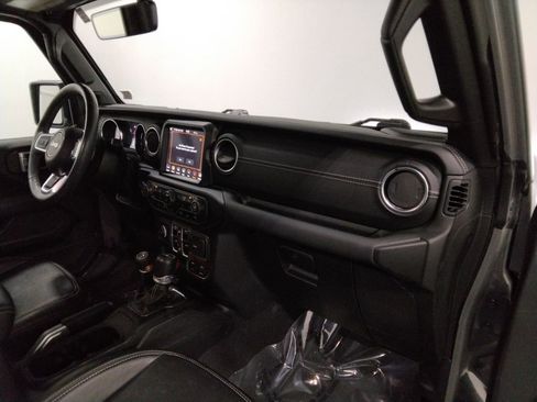 Used 2021 Jeep Wrangler Unlimited Sahara w/ Uconnect 4C Nav & Sound Group image 48