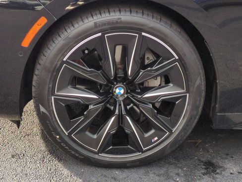 Certified 2023 BMW 740i w/ Parking Assistance Package image 12