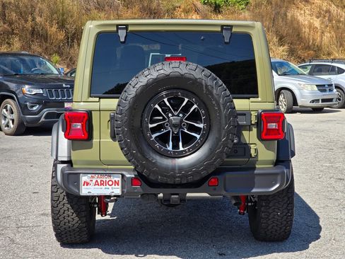 New 2025 Jeep Wrangler Willys image 18