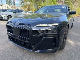 Used 2023 BMW 760i xDrive w/ Executive Package video 1
