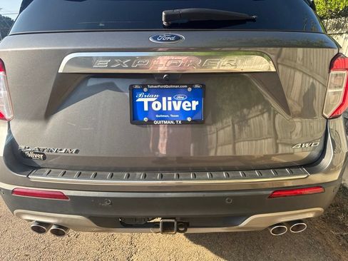 Used 2021 Ford Explorer Platinum w/ Equipment Group 601A AWD/4WD image 4