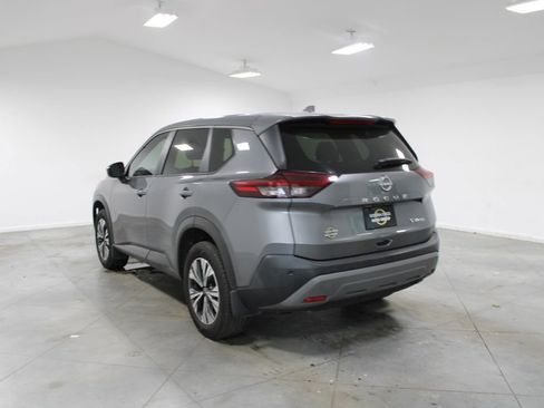 Used 2023 Nissan Rogue SV AWD/4WD image 7