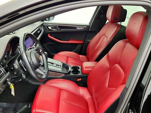 Used 2023 Porsche Macan AWD/4WD image 20