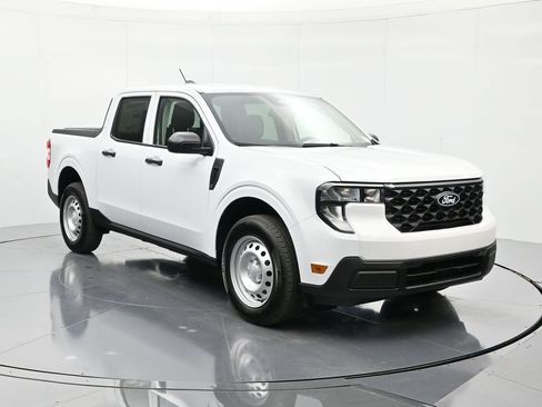 New 2026 Ford Maverick XL image 3