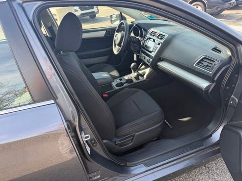 Used 2018 Subaru Legacy 2.5i AWD/4WD image 11