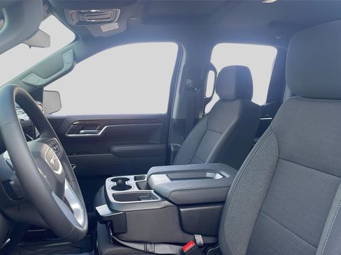 New 2026 GMC Sierra 1500 Elevation w/ LPO, Elevation Black Package image 15