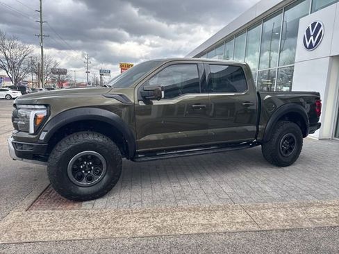 Used 2025 Ford F150 Raptor image 2
