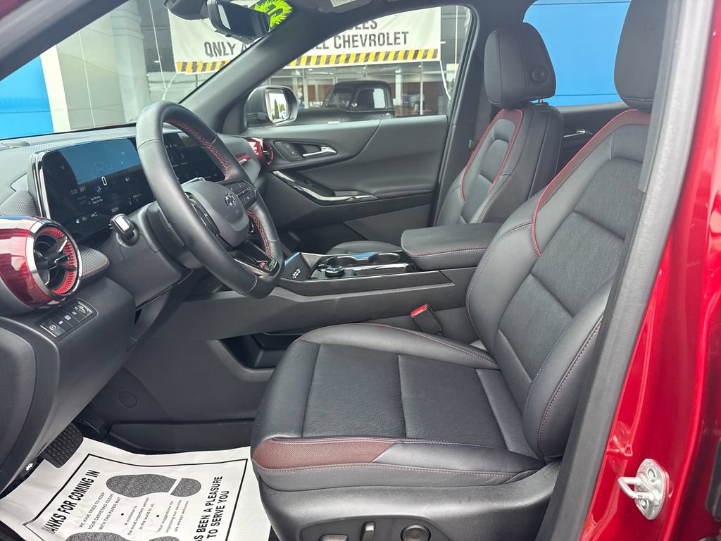 Used 2025 Chevrolet Equinox RS w/ Safety and Technology Package AWD/4WD image 11