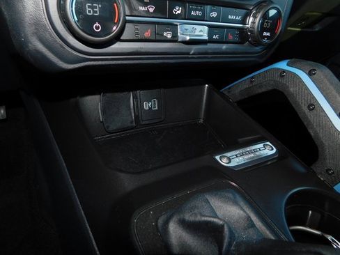 Used 2023 Ford Bronco Wildtrak image 41