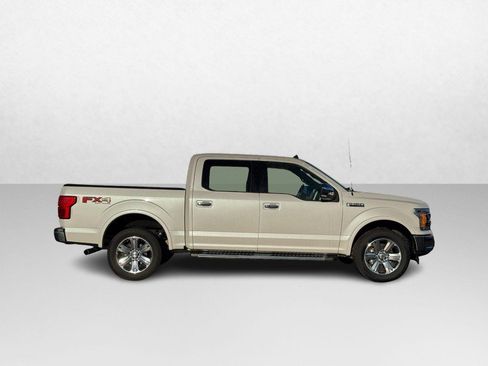 Used 2019 Ford F150 Lariat image 2