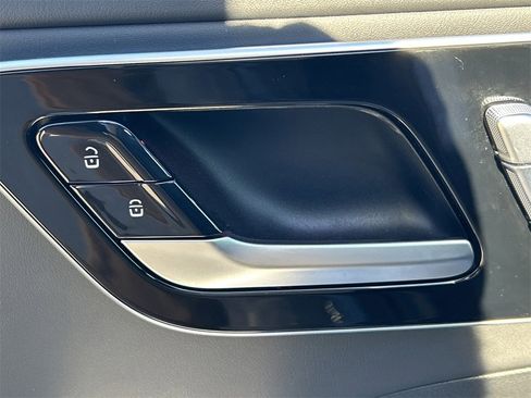 Used 2025 Mercedes-Benz C 36 AMG S image 29