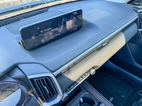 Used 2025 MAZDA CX-50 AWD 2.5 S w/ Premium Package image 16