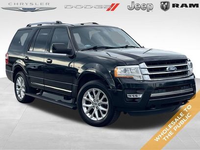 Used 2017 Ford Expedition Limited w/ Equipment Group 301A