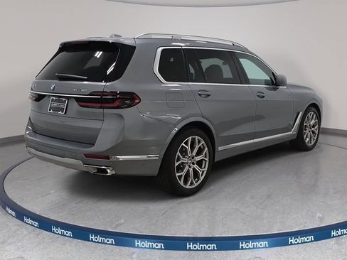 Used 2026 BMW X7 xDrive40i AWD/4WD image 5