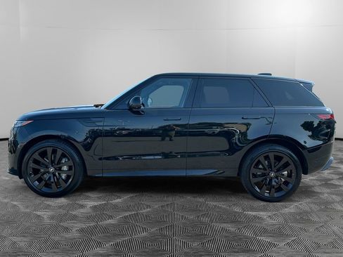 Used 2025 Land Rover Range Rover Sport Dynamic SE AWD/4WD image 2
