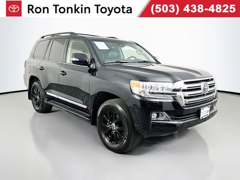 Used 2017 Toyota Land Cruiser AWD/4WD image 1