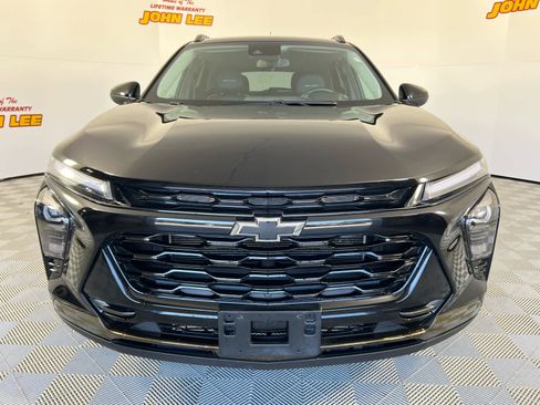 Used 2024 Chevrolet Trax ACTIV image 9