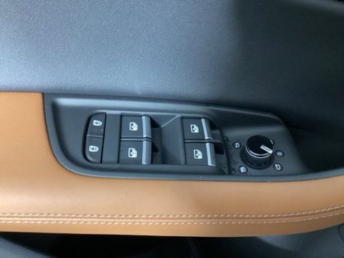 New 2026 Audi Q8 Prestige image 19