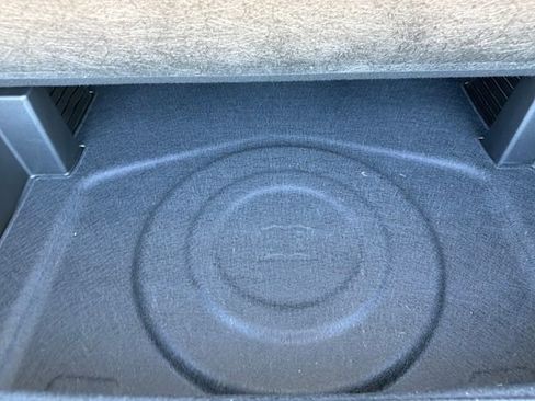 New 2026 Chevrolet Equinox LT w/ Convenience Package II FWD image 11