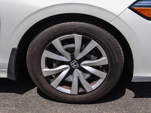 Used 2022 Honda Civic LX image 7