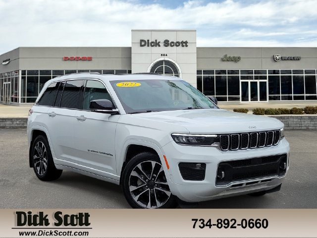 Used 2022 Jeep Grand Cherokee Overland AWD/4WD image 1
