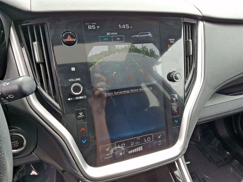 Used 2023 Subaru Outback Premium AWD/4WD image 15