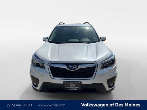 Used 2021 Subaru Forester Premium AWD/4WD image 7