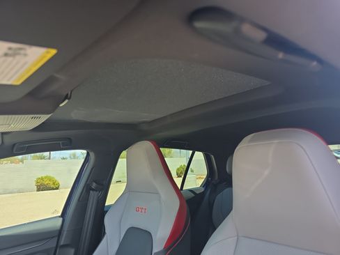 Certified 2023 Volkswagen GTI SE w/ SE Leather Package FWD image 33