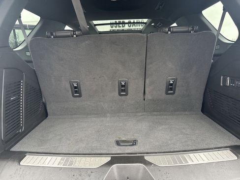 Used 2024 Chevrolet Tahoe High Country w/ Advanced Technology Package image 24