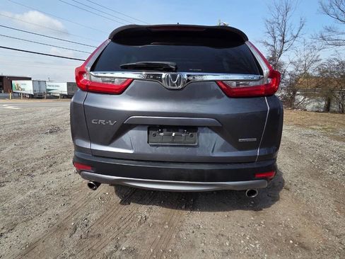Used 2018 Honda CR-V Touring image 7