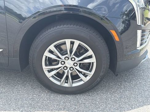 Used 2021 Cadillac XT5 Premium Luxury FWD image 12