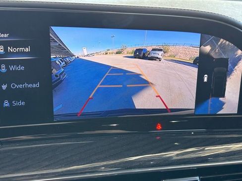 Certified 2021 Cadillac Escalade Premium Luxury w/ Driver Assist Tech Package image 21