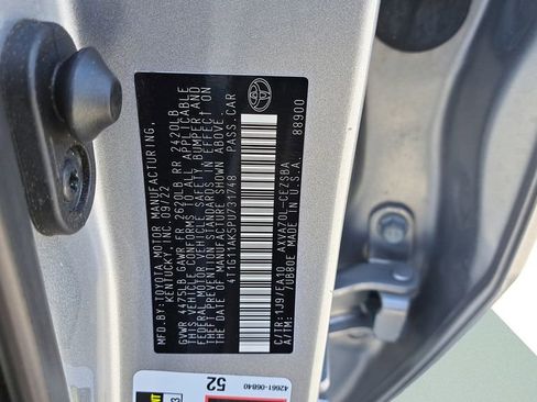 Certified 2023 Toyota Camry SE image 29