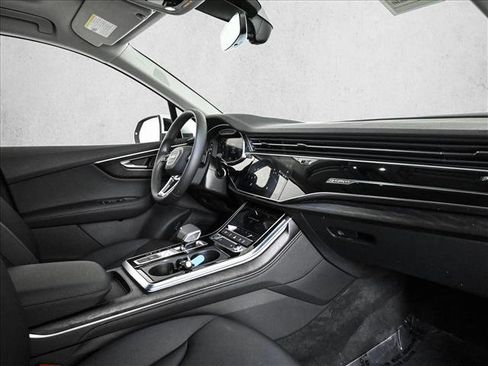 Certified 2023 Audi Q7 2.0T Premium Plus w/ Premium Plus Package AWD/4WD image 24