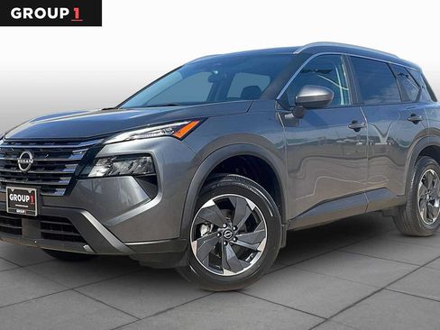 Used 2024 Nissan Rogue SV w/ SV Premium Package FWD image 1