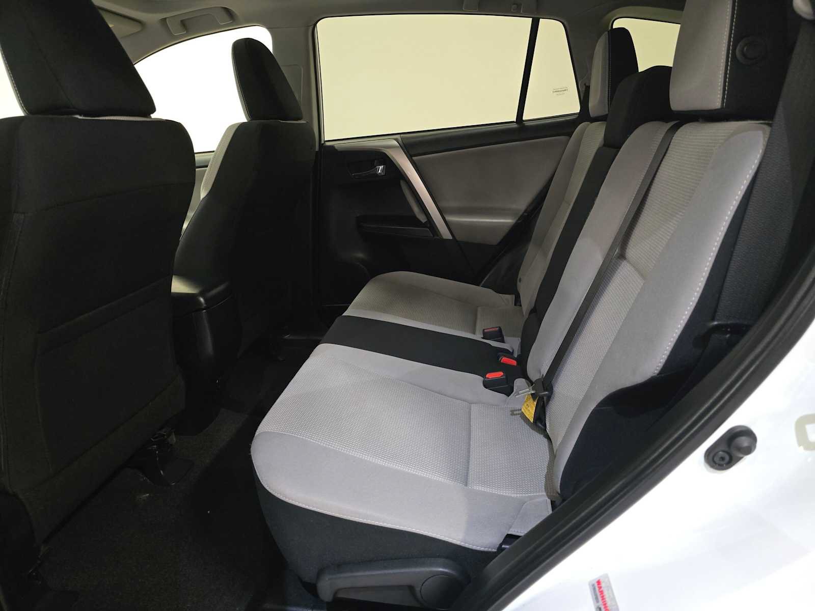 Used 2017 Toyota RAV4 XLE w/ All Weather Liner Package AWD/4WD image 22