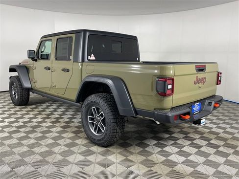 New 2025 Jeep Gladiator Mojave w/ Convenience Group image 5
