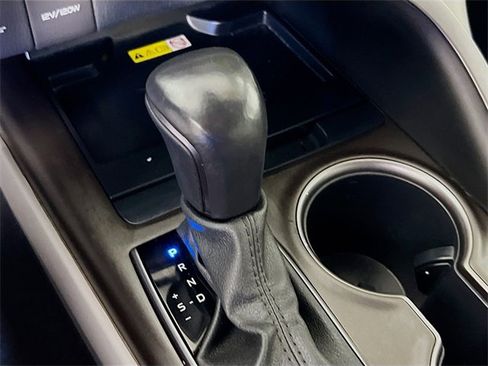 Used 2023 Toyota Camry XSE image 17