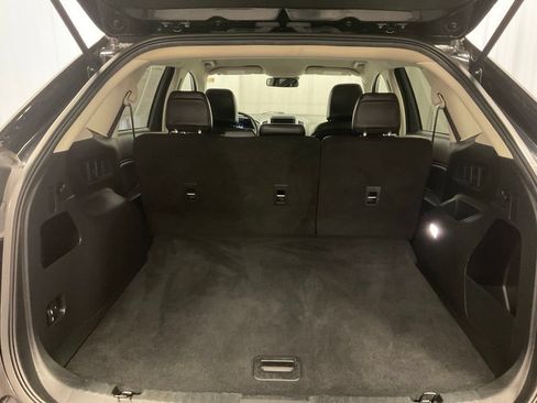Used 2024 Ford Edge SEL AWD/4WD image 34